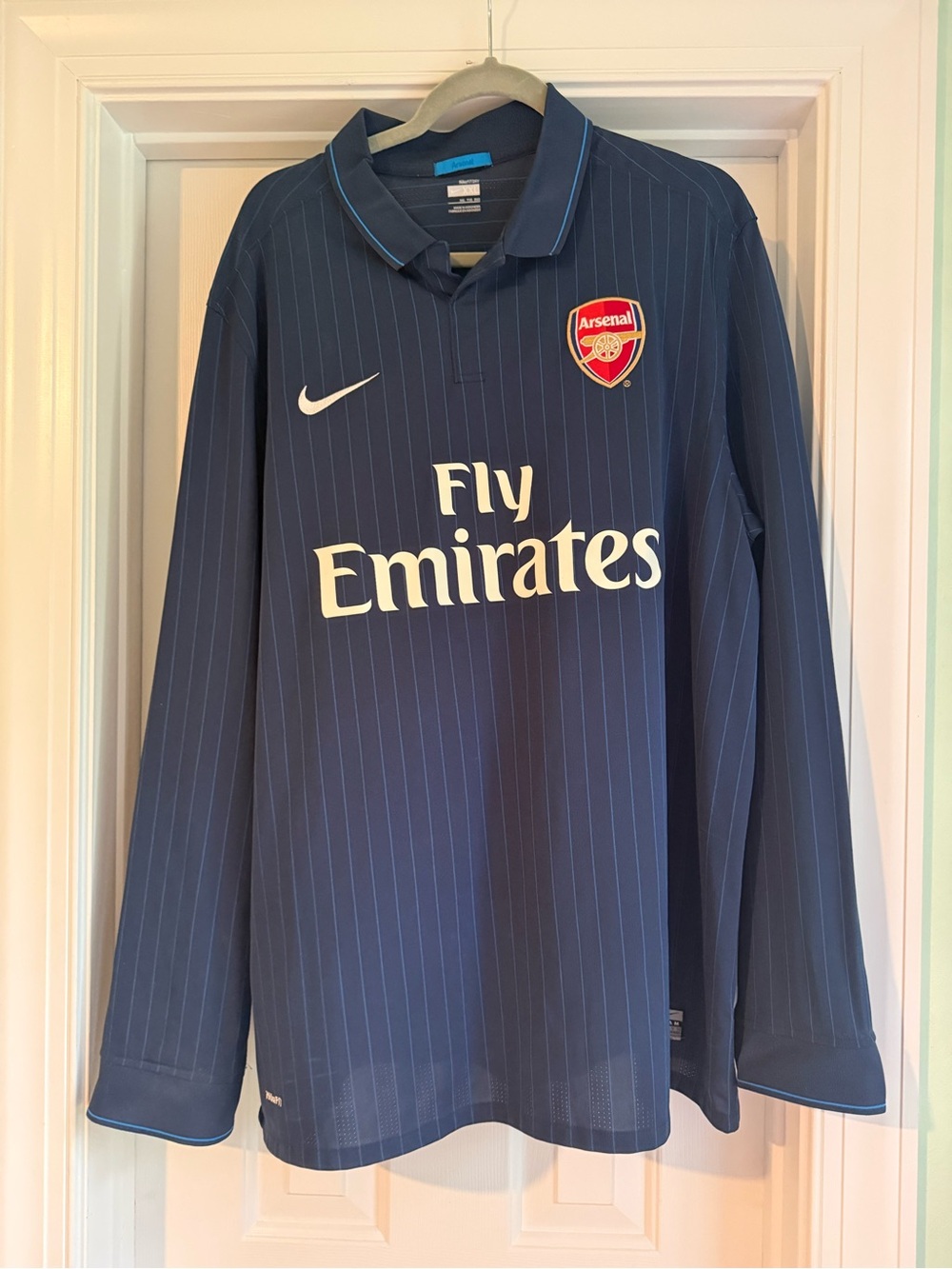 Nike Arsenal Long Sleeve Navy Pinstripe Football Jersey
